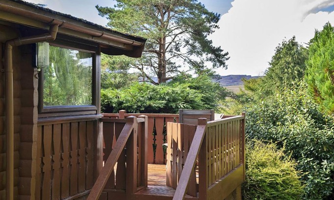 Bronaber House | Finest Retreats - Mountain View