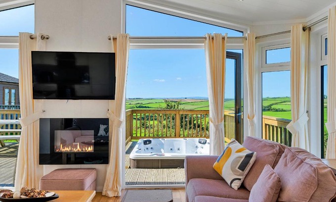 Saint John Ski Chalet | Finest Retreats - Seacroft