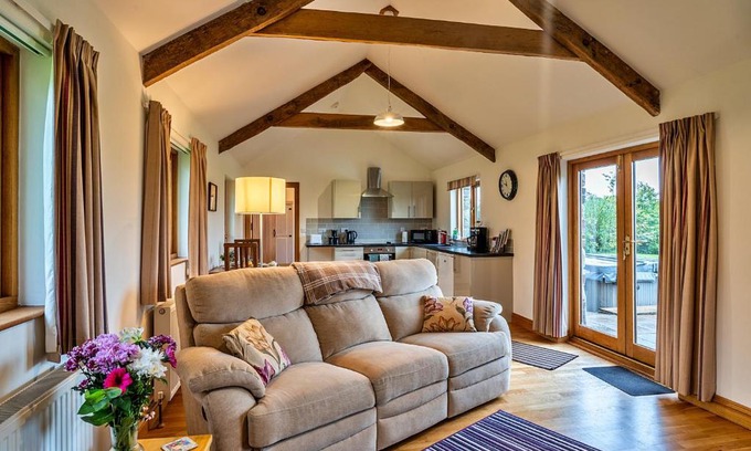 Liskeard House | Finest Retreats - The Shippon at Lestitha