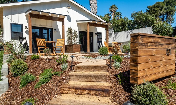 Paso Robles Cottage | Fiorella Sofia-Vine Cottages-Just Minutes from the Heart of Downtown!