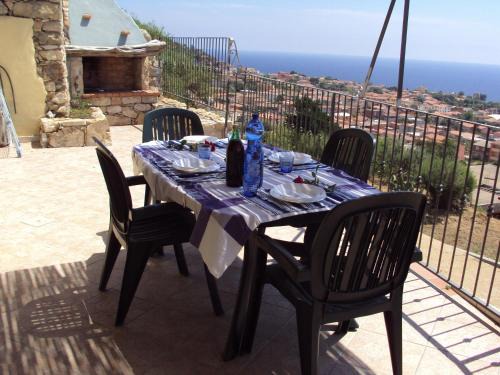 Santa Maria Navarrese Apartment | FioreRosa