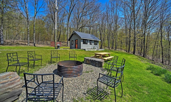 Milford Apartment | Fire Pit + Gas Grill: Secluded Studio in Milford!