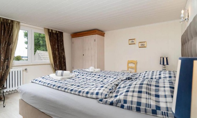 Kroeslin House | Fischerhaus 2, Ostsee, 5 Min. zum Strand, 8 Pers.
