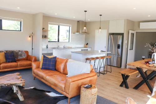 Lake Tekapo House | Fivestone Lodge