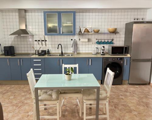 Playa de Arinaga Apartment | FlatsBahiaArinaga En Playa de Arinaga con garaje