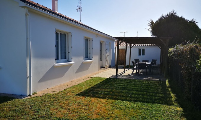 Notre-Dame-de-Monts House | Fleur de Dune* house with enclosed garden near forest and beach