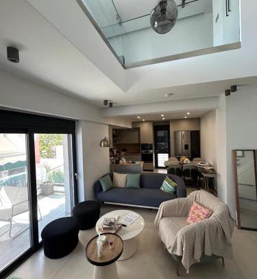 Peristeri Apartment | Floral Home Athens