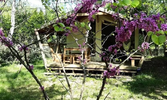 Saint-Antonin Noble Val House | Flower Camping les Gorges de l'Aveyron * - Freeflower Premium 38m² (2 bedrooms) with bathroom for 5 people