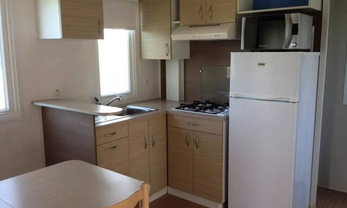 LʼAiguillon-sur-Mer House | Flower Camping Le Pré des Sables * - Mobil-home Standard 33m2 3 bedrooms 6 people