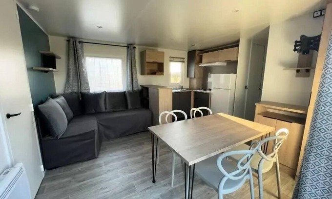 Brehemont House | Flower Camping Loire et Châteaux * - Mobile Home Comfort 35M2 (3 bedrooms-6 people) + covered terrace for 6 people