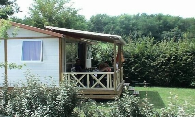 Anneyron Ski Chalet | Flower la Châtaigneraie campsite**** - Standard 4-room chalet for 6 people