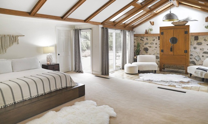 Saukville Other | Forest and Farm 6BR Retreat, Modern and Spacious Farmhouse