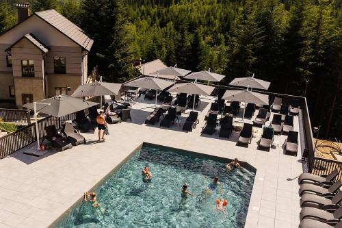 Myhove House | Forest House
