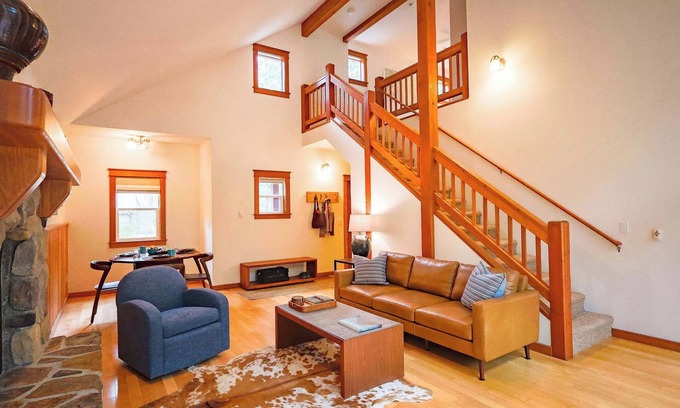 Winthrop Cabin | Forest Meadow Cabin S