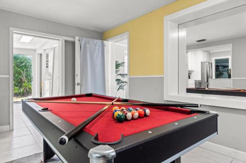 Croissant Park House | Fort Lauderdale Retreat Near Beach & Airport
