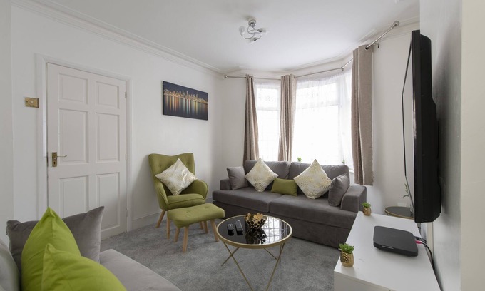 Greenwich House | Fortified Three Bedroom Home