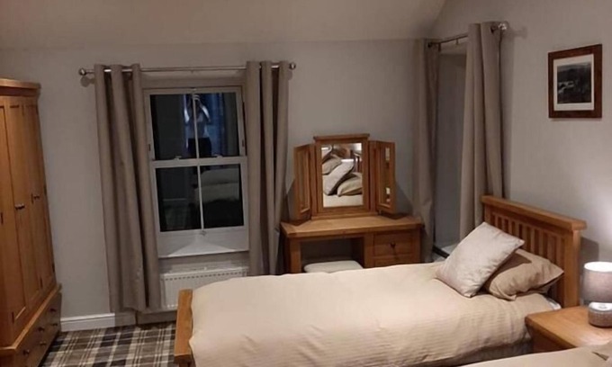Bellingham Bed & Breakfast | Fountain Cottage Cafe and B&B