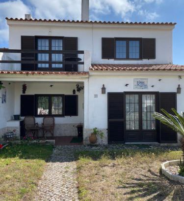 Obidos House | Fountain of Happiness