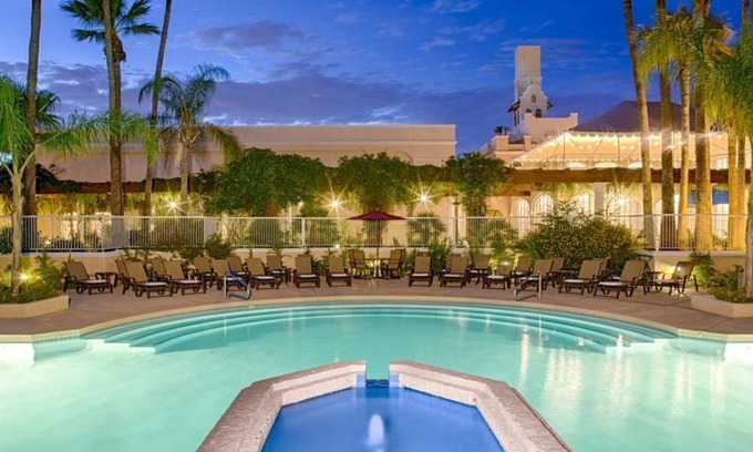 Downtown Resort | Four Great Family Units, Pool and Parking