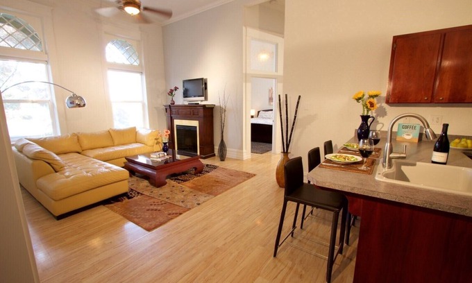Walla Walla Apartment | Four — King Bed, Historic Downtown Apartment in Nicely Appointed Building on Main Street