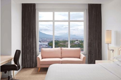 Bandung Hotel | Four Points by Sheraton Bandung