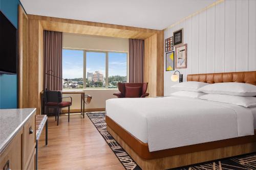 Lubuk Baja Hotel | Four Points by Sheraton Batam