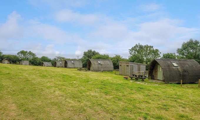 Liskeard Cottage | Fox Den @ Penbugle Organic Farm