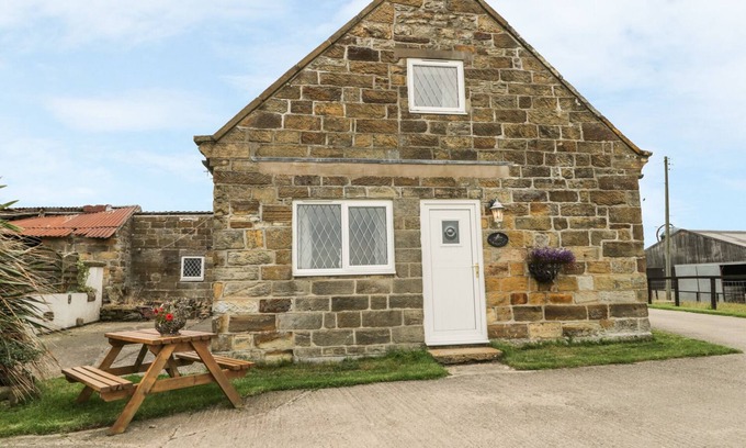 Hawsker Cottage | Foxhunter Cottage