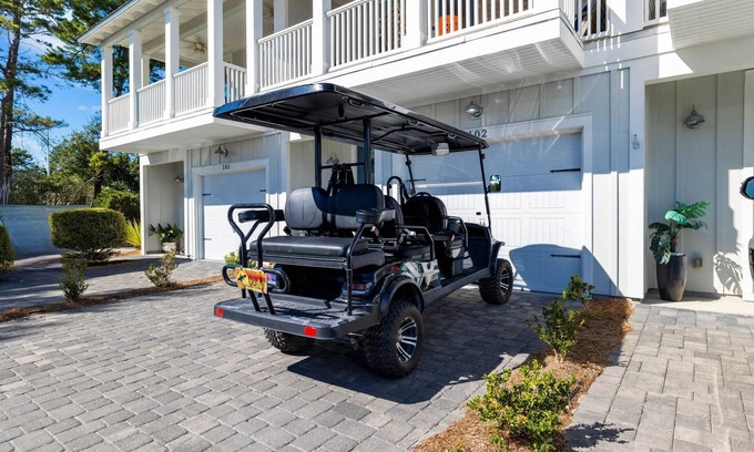 Seagrove Beach House | FREE Golf Cart | 2 Min Bike Ride to Beach | Steps to Community Pool | Large Patio | 30A Beaches