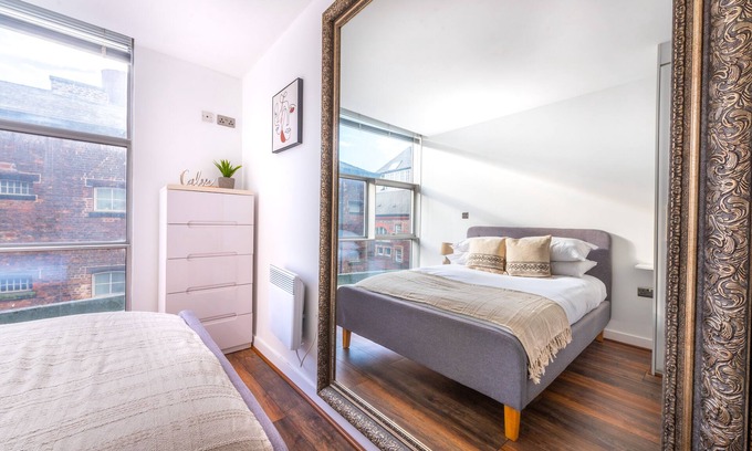 St George's Quarter Apartment | Free Parking, Balcony, Modern, 2 Bed, Citycentre