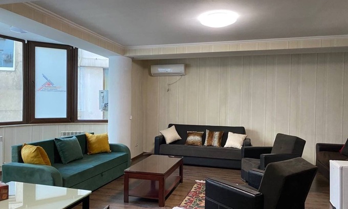 Tbilisi Apartment | Freedom Square Apartment by City Centre Apart Hotel