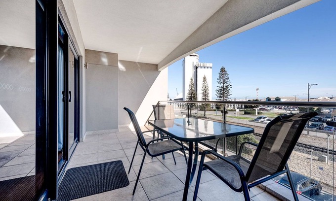 Fremantle Apartment | Fremantle Harbourside Apartments
