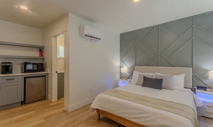 Coeur d'Alene Apartment | Fresh Modern Studio #7– Affordable Downtown