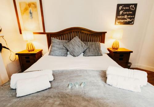 Queens Quarter House | Friars Bush House Belfast - Stunning 4 Bedroom Detached House in Exclusive Queens Quarter Luxury Belfast City Centre