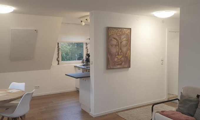 Neustadt an der Aisch Apartment | Frisch renoviert mit Dachterrasse - Genieße Ruhe und Grün nahe Neustadt Aisch
