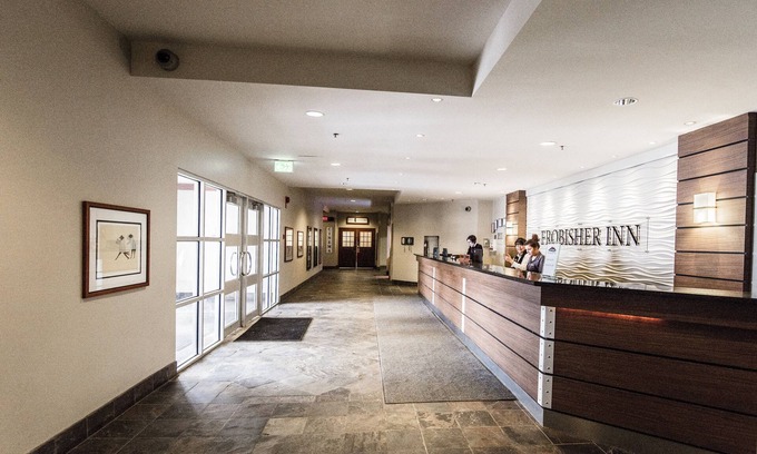 Iqaluit Hotel | Frobisher Inn