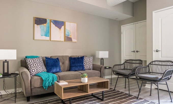 Gateway District Apartment | FRONTDESK Osborn Apts Downtown Cleveland