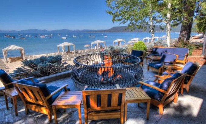 Incline Village Condo | Full access to Hyatt, Ski, Sandharbor, Burnt Beaches; 6 minute walk to the beach