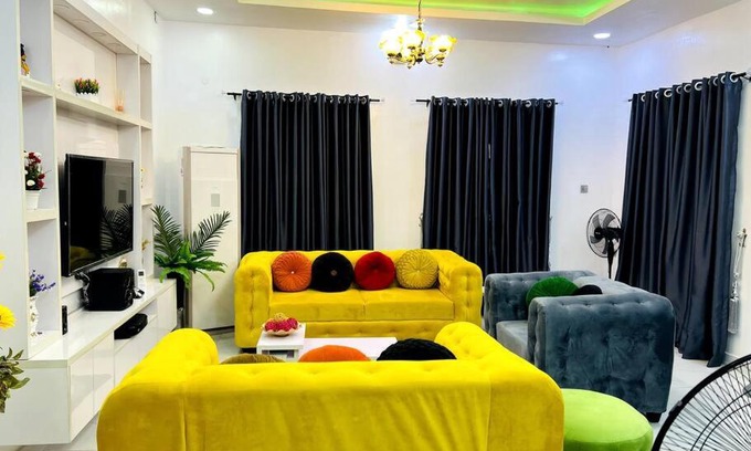 Ojodu Apartment | Fully furnished 3-bedroom flat with parking area.