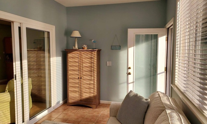 Summer Village Cottage | Fully furnished cottage, minutes from the beach.