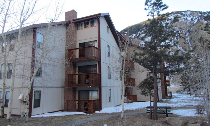 Georgetown Condo | Fully Furnished Georgetown CO Ski Condo. Across street from lake, 1 Br Plus Loft