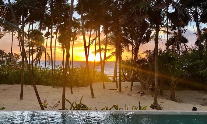 Chacchoben House | Fully serviced luxury beachfront villa in Tulum