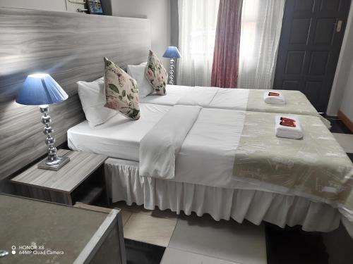 Garsfontein House | FUMODS guest house