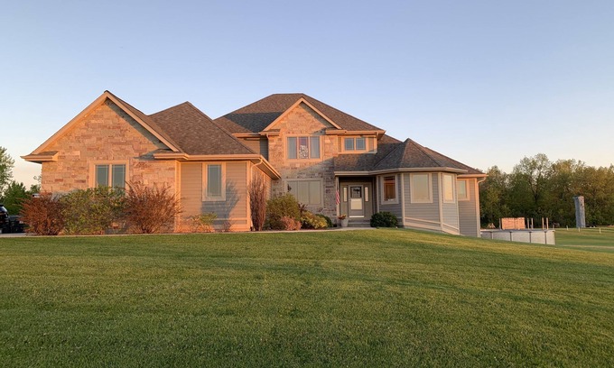 Byron House | Fun luxury home with lots of space inside and out!
