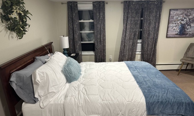 Whitehall Apartment | Furnished 31day + Located in Lehigh Valley by highways, hospitals & colleges