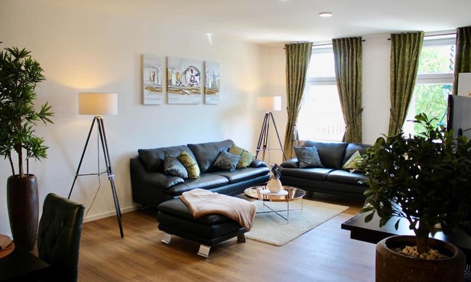 Neuburg an der Kammel Apartment | Gästehaus Jekle nahe Legoland