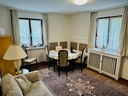 Titisee-Neustadt Apartment | Gästehaus Sandvoss