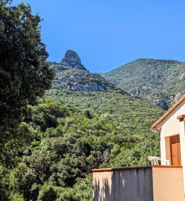 Sorede House | Gîte entre mer et montagne