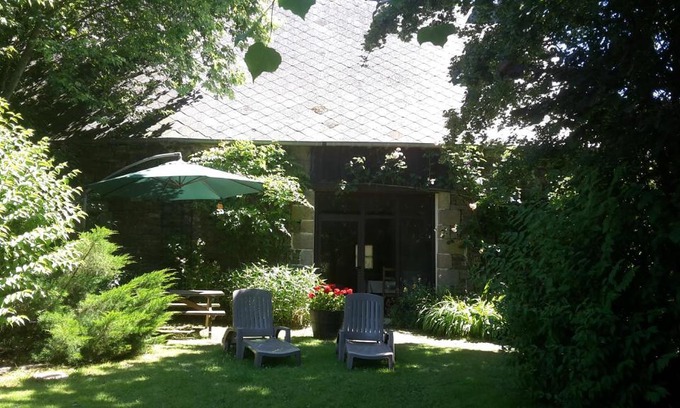 Noyal-Sous-Bazouges House | Gîte Le Quartier