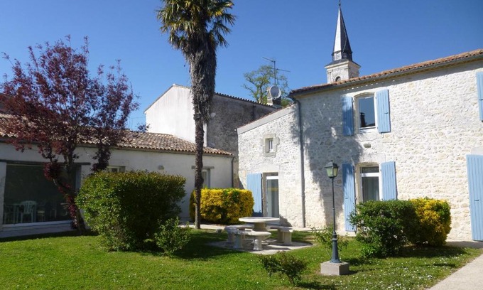 L'Eguille House | Gîtes de L'Eguille